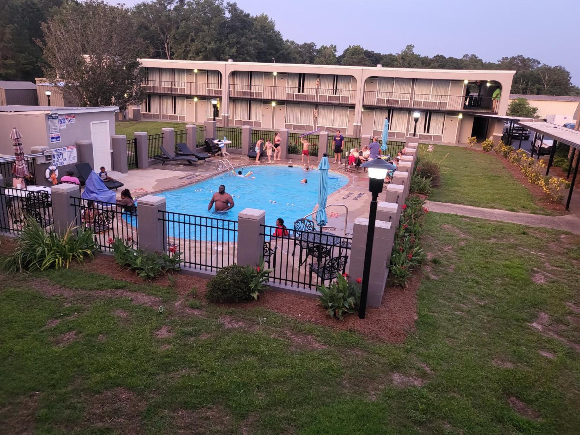 Econolodge Andalusia Exterior foto
